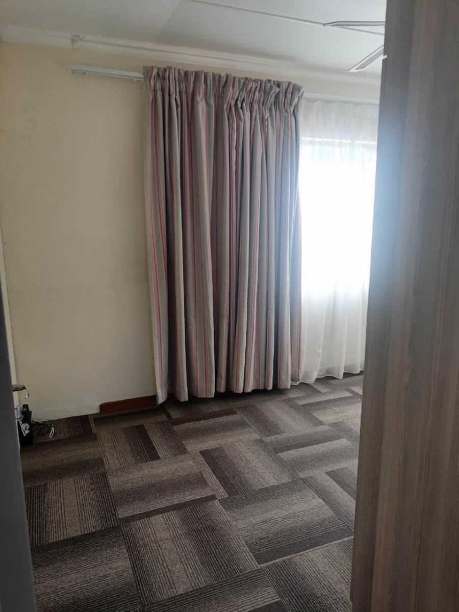 To Let 3 Bedroom Property for Rent in Madeira Park Eastern Cape